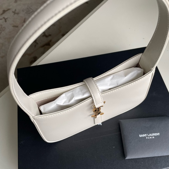 Brand New with Tags Saint Laurent MINI LE 5 À 7 - Picture 6 of 10